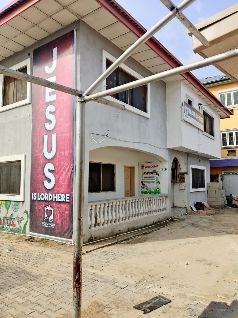 5 BEDROOM DUPLEX