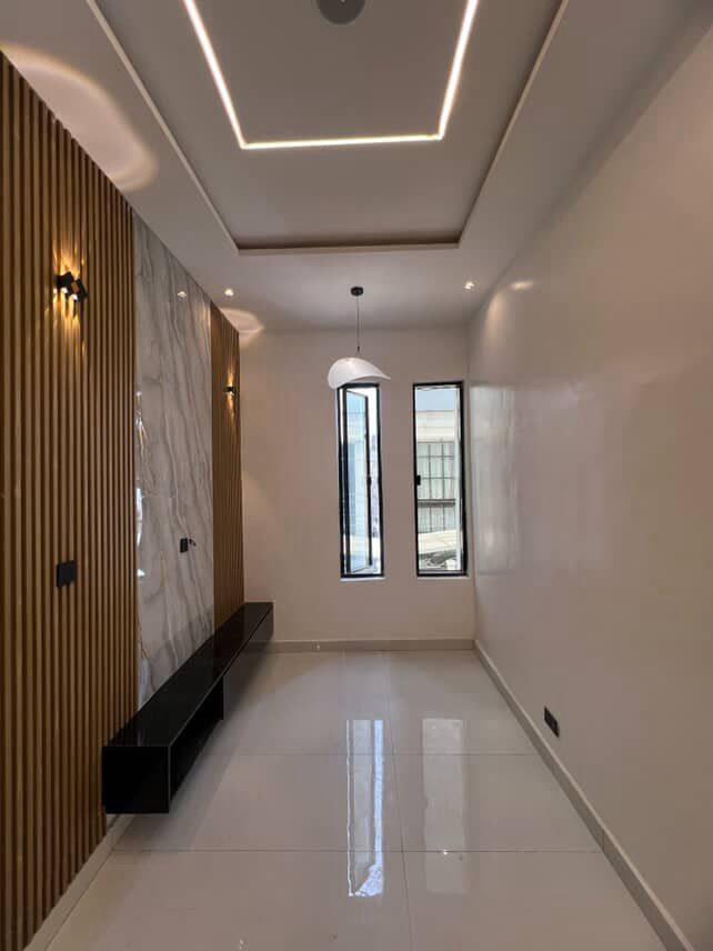 Property for sale at Captain's court estate at Ajah